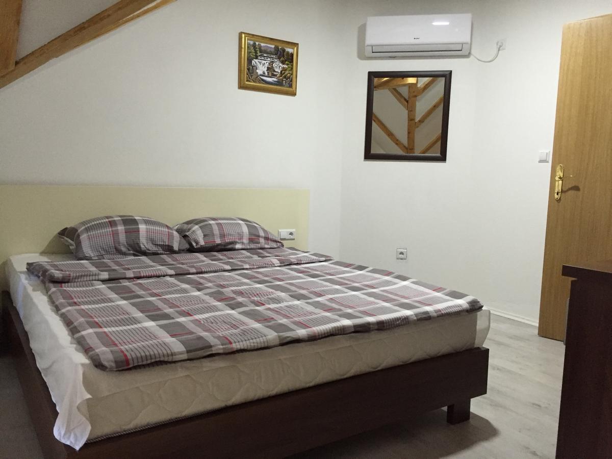Motel "Kula" Cazin Dış mekan fotoğraf